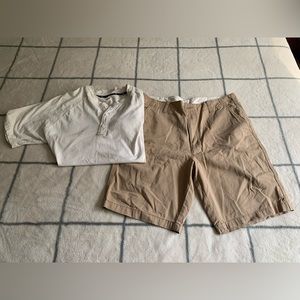 Men’s GAP/Old Navy Outfit size XL Henley and 36 Khaki’s